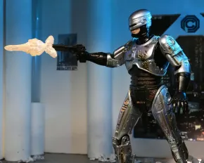 RoboCop Ultimate Battle Damaged Actionfigur mit Chair