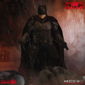 Mezco one:12 The Batman