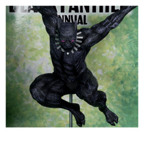 Marvel Black Panther PVC Statue 1/6 Variant 29 cm mit Comic und Diorama-Base