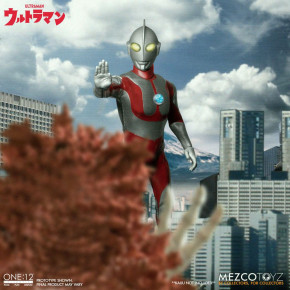 Ultraman Light-Up Action Figure 1/12 Ultraman 16 cm