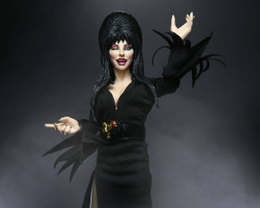 Elvira, Mistress of the Dark – Clothed Action Figure (20 cm)