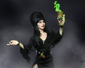 Elvira, Mistress of the Dark – Clothed Action Figure (20 cm)