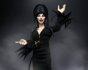 Elvira, Mistress of the Dark – Clothed Action Figure (20 cm)