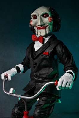Saw Actionfigur mit Sound – Billy mit Dreirad (30 cm)